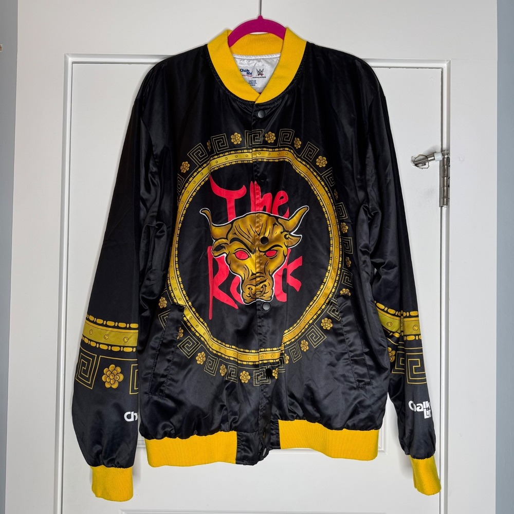 WWE The Rock Retro Fanimation Chalk Line Snap Jacket Sz XL - Picture 1 of 13